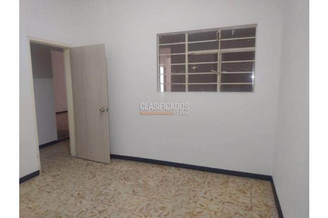 Locales y Bodegas, Alquiler, Alameda - $3.700.000