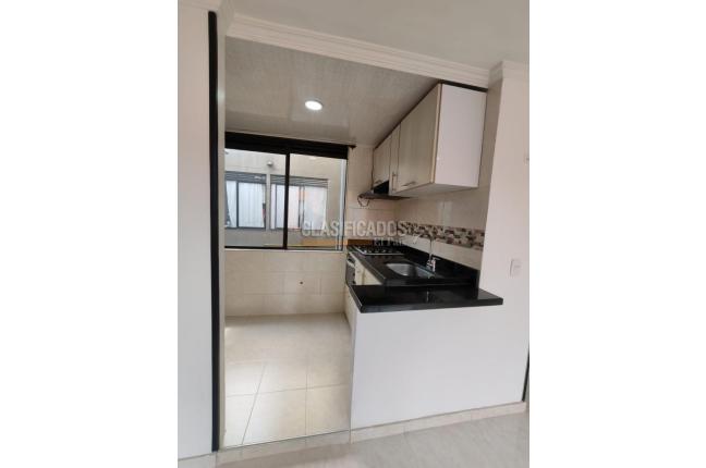 Apartamentos, Alquiler, Soacha - $880.000