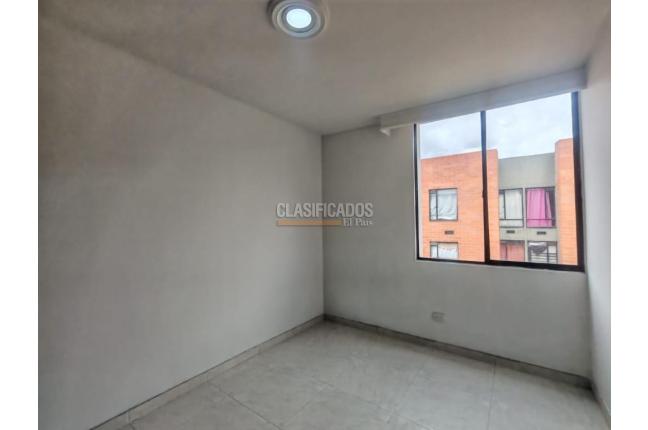 Apartamentos, Alquiler, Soacha - $880.000