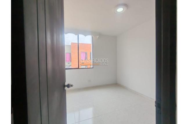 Apartamentos, Alquiler, Soacha - $880.000