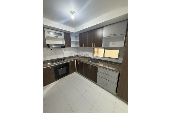 Apartamentos, Alquiler, Ciudad Jardín - $4.000.000