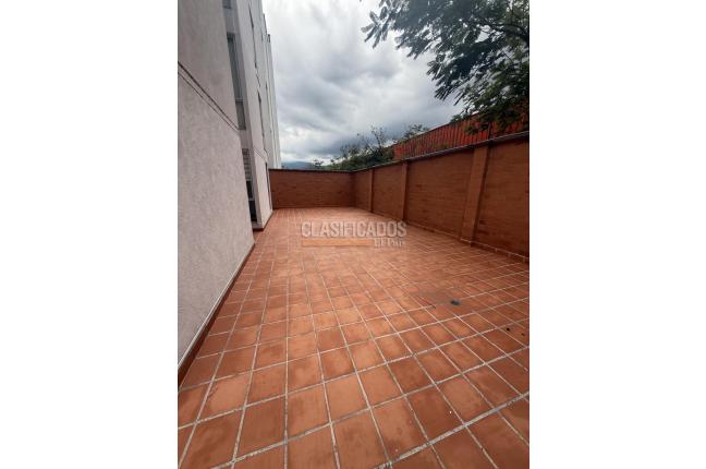 Apartamentos, Alquiler, Ciudad Jardín - $4.000.000