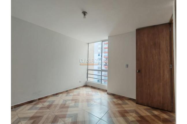 Apartamentos, Alquiler, Soacha - $950.000