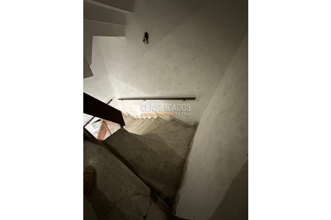 Locales y Bodegas, Alquiler, Centro Ccial Ciudad de Cali - $3.000.000