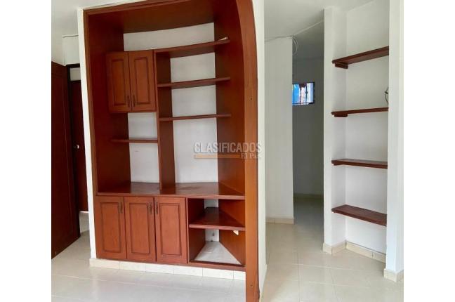 Apartamentos, Alquiler, Álamos - $1.200.000