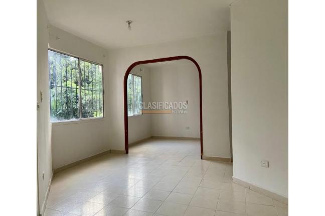 Apartamentos, Alquiler, Álamos - $1.200.000