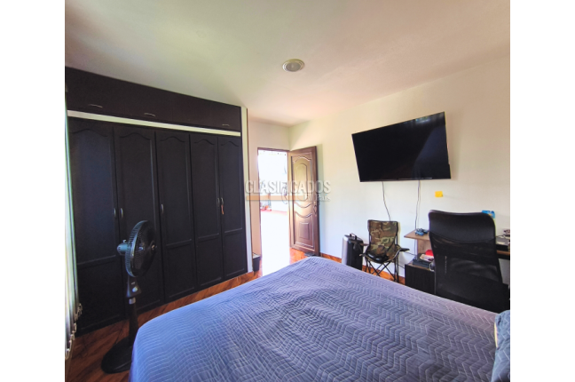 Casas, Venta, Olímpico - $1.300.000.000