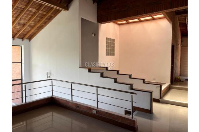 Casas, Alquiler, Pereira - $9.000.000