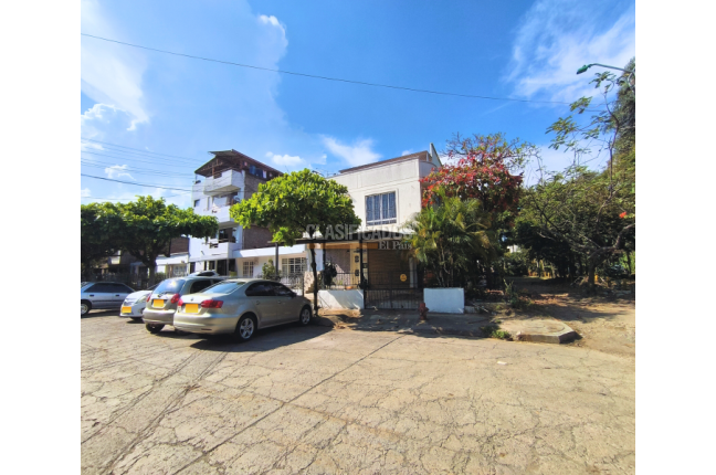 Casas, Venta, Olímpico - $1.300.000.000