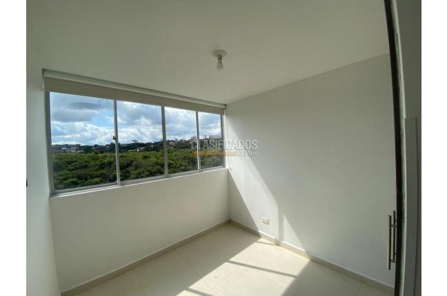Apartamentos, Alquiler, Floridablanca - $2.240.000