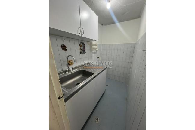 Locales y Bodegas, Alquiler, Bogotá - $1.600.000