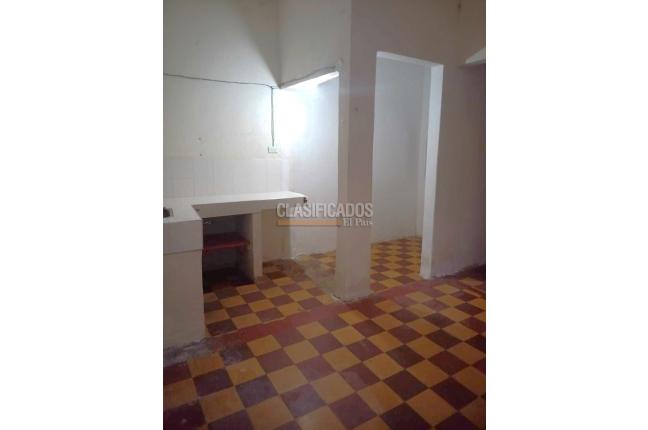 Casas, Venta, Libertadores - $235.000.000