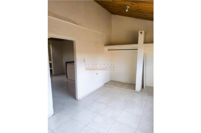 Casas, Venta, Libertadores - $235.000.000