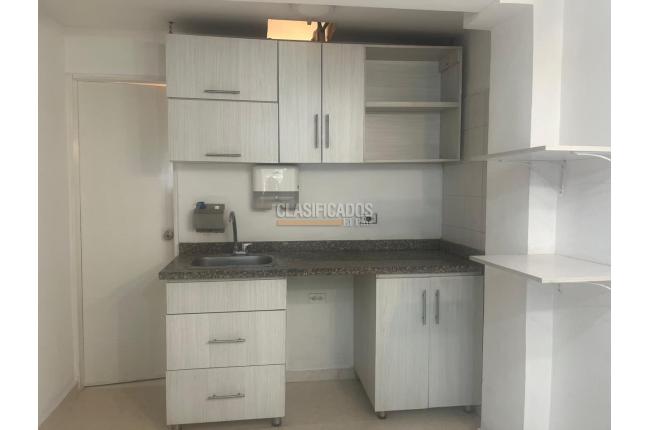 Oficinas y Consultorios, Alquiler, San Vicente - $4.500.000