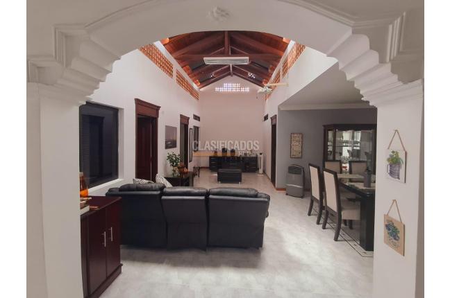 Casas, Venta, Prados del Norte - $970.000.000