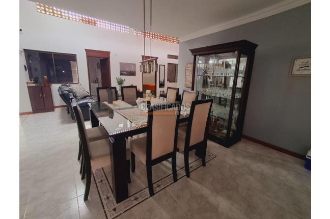 Casas, Venta, Prados del Norte - $970.000.000