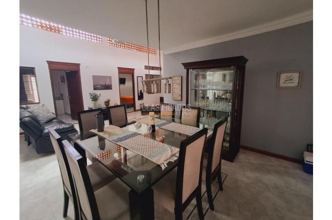 Casas, Venta, Prados del Norte - $970.000.000