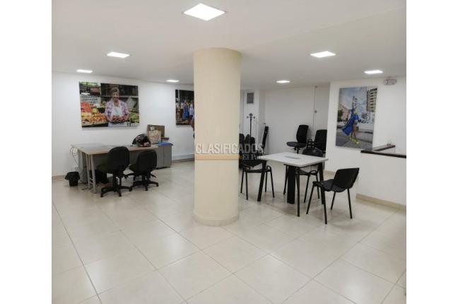 Locales y Bodegas, Venta, Centro Ccial Ciudad de Cali - $3.800.000.000