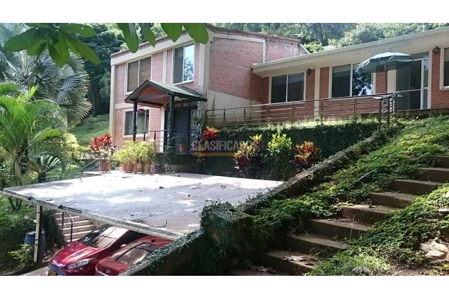 Casas, Venta, Bella Suiza - $2.400.000.000