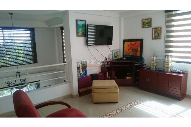 Casas, Venta, Bella Suiza - $2.400.000.000