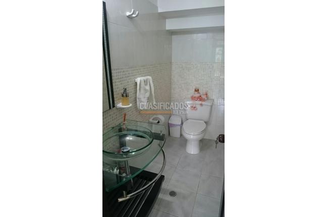 Casas, Venta, Bella Suiza - $2.400.000.000