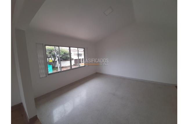 Oficinas y Consultorios, Venta, Cristales - $1.500.000.000