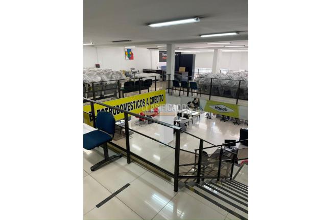 Locales y Bodegas, Alquiler, La Merced - $38.000.000