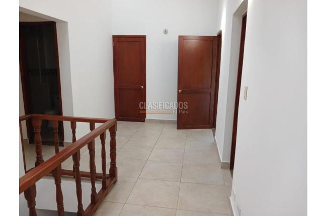 Oficinas y Consultorios, Alquiler en Versalles