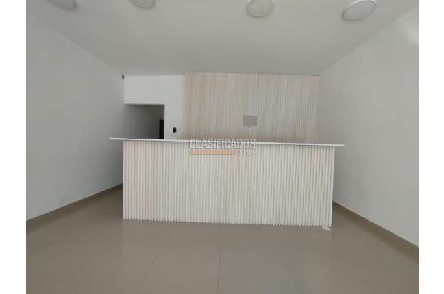 Casas, Alquiler, Miraflores - $12.000.000