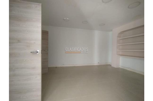 Casas, Alquiler, Miraflores - $12.000.000