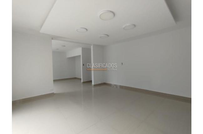 Casas, Alquiler, Miraflores - $12.000.000