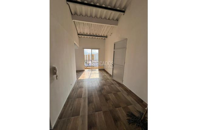 Apartamentos, Alquiler, Poblado Campestre - $550.000