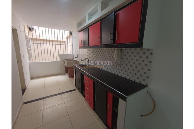 Apartaestudios, Alquiler, La Floresta - $620.000