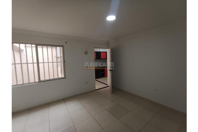 Apartaestudios, Alquiler, La Floresta - $620.000