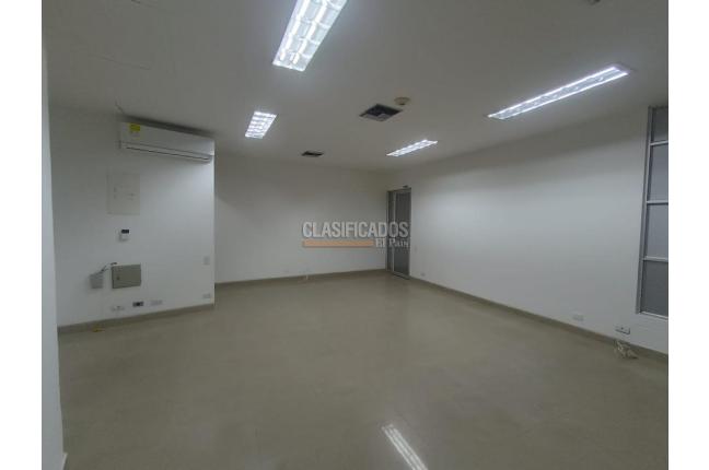 Oficinas y Consultorios, Alquiler, Centro Ccial. Unicentro - $4.580.000