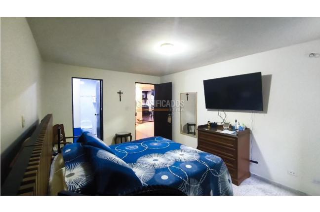 Apartamentos, Venta, Centenario - $400.000.000