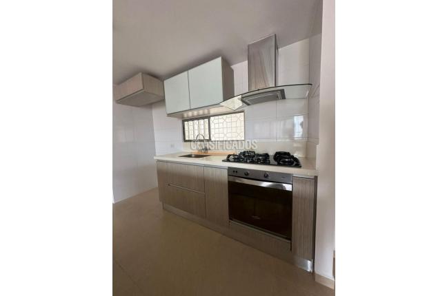 Apartamentos, Alquiler, Floridablanca - $3.800.000