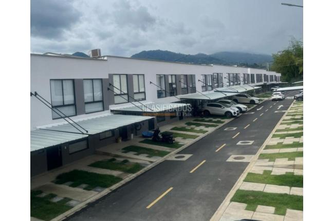 Casas, Alquiler en Dos Quebradas