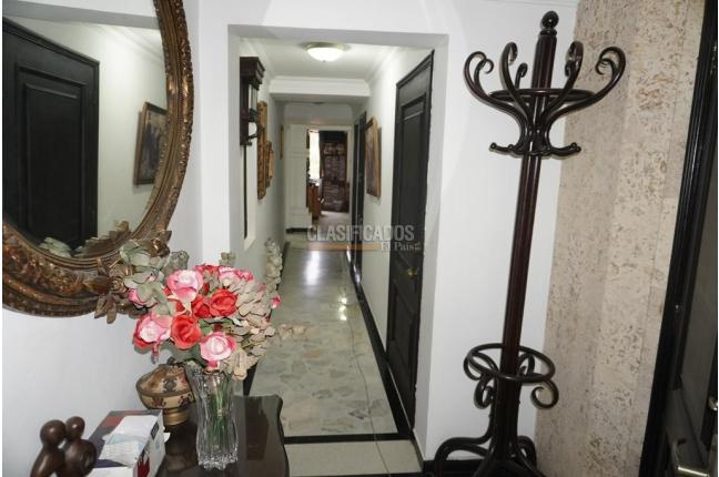 Apartamentos, Venta, El Bosque - $560.000.000