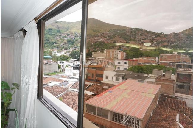 Apartamentos, Venta, El Bosque - $560.000.000