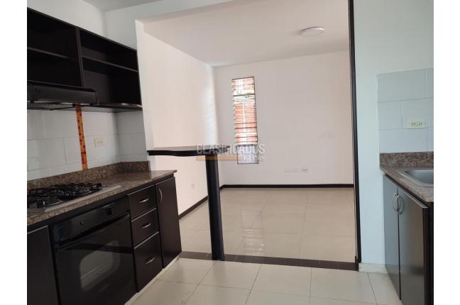 Apartamentos, Alquiler en La Hacienda