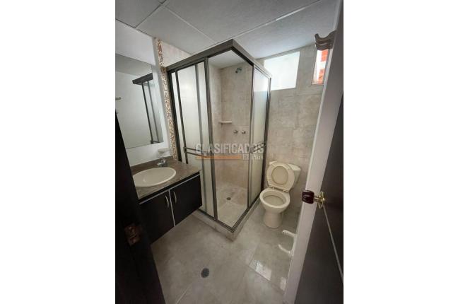 Apartamentos, Alquiler, La Hacienda - $2.200.000