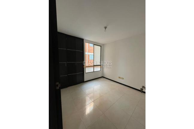 Apartamentos, Alquiler, La Hacienda - $2.200.000