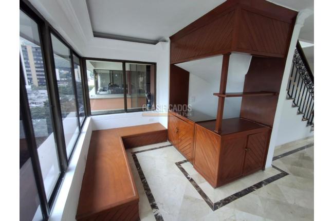 Apartamentos, Venta, Versalles - $740.000.000