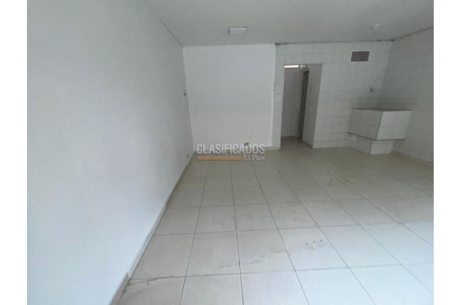 Locales y Bodegas, Alquiler, Bogotá - $4.100.000