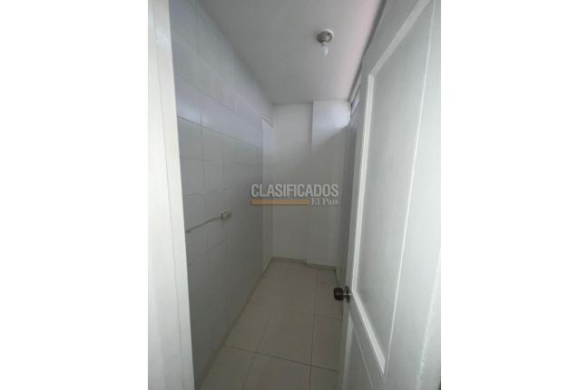 Locales y Bodegas, Alquiler, Bogotá - $4.100.000