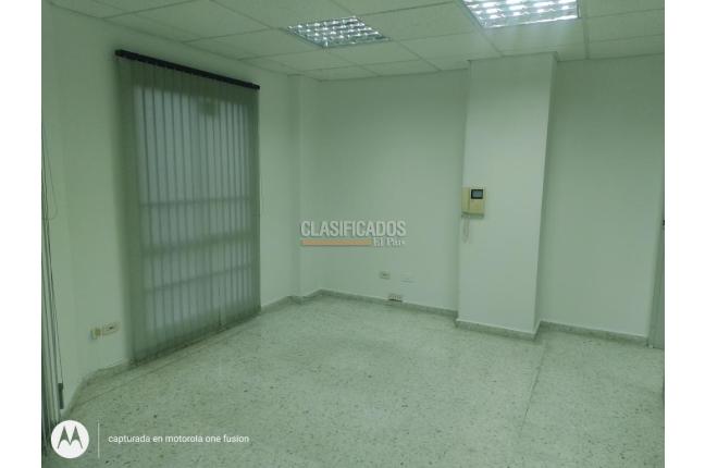 Oficinas y Consultorios, Alquiler, Granada - $2.800.000
