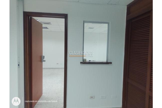 Oficinas y Consultorios, Alquiler, Granada - $2.800.000