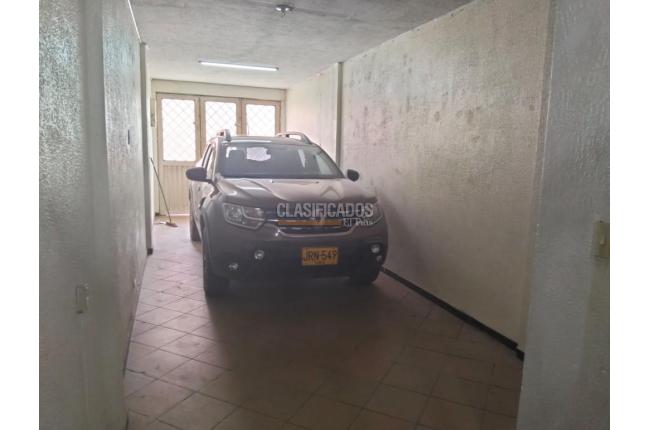 Casas, Alquiler, Bogotá - $2.200.000