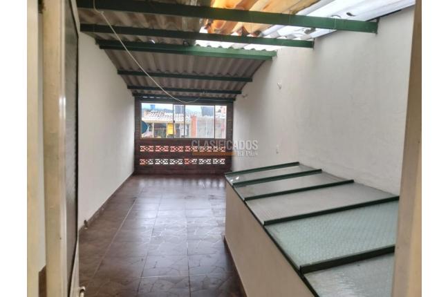 Casas, Alquiler, Bogotá - $2.200.000